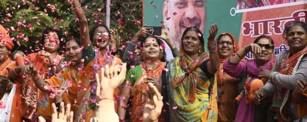 beautiful pics of amit shah's road show in ajmer