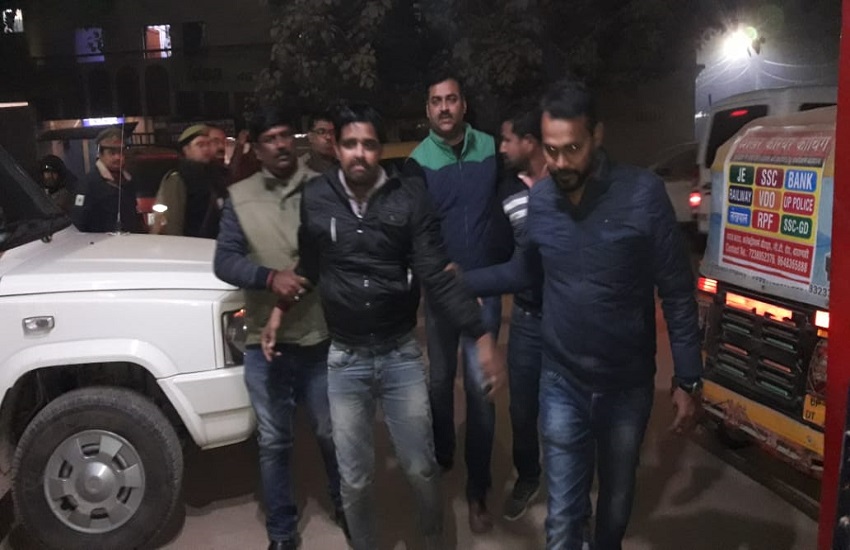 crime branch and Criminal Shahnawaz
