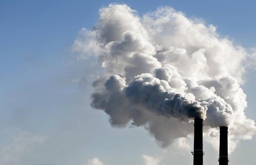 वायु प्रदूषण से प्रत्येक 8 में एक व्यक्ति की मौत, औसत उम्र 1.7 वर्ष घटी