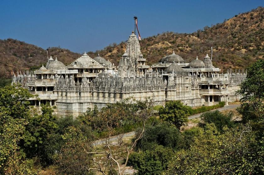  रणकपुर में स्थित जैन मंदिर 