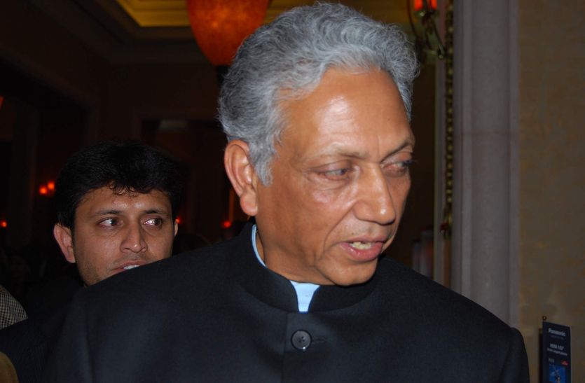 राष्ट्रीय टीम में चयन के लिए सीनियर प्लेयर्स को खेलना चाहिए घरेलू क्रिकेट : अमरनाथ