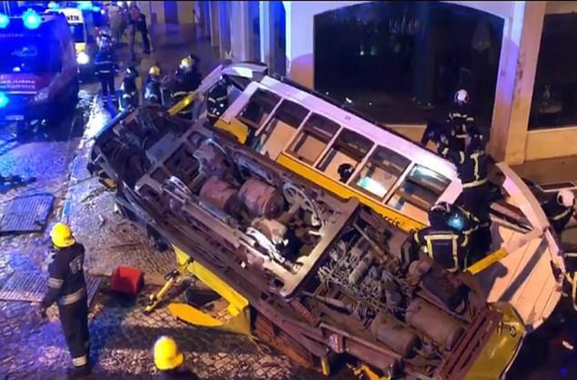 tram crash 