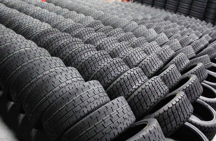 why the vehicles tyres are of black colour
