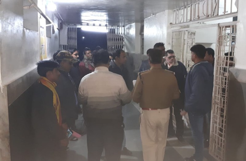 बगदेवा खदान में तीन कर्मचारियों के मौत मामले में मैनेजर और डिप्टी मैनेजर सस्पेंड