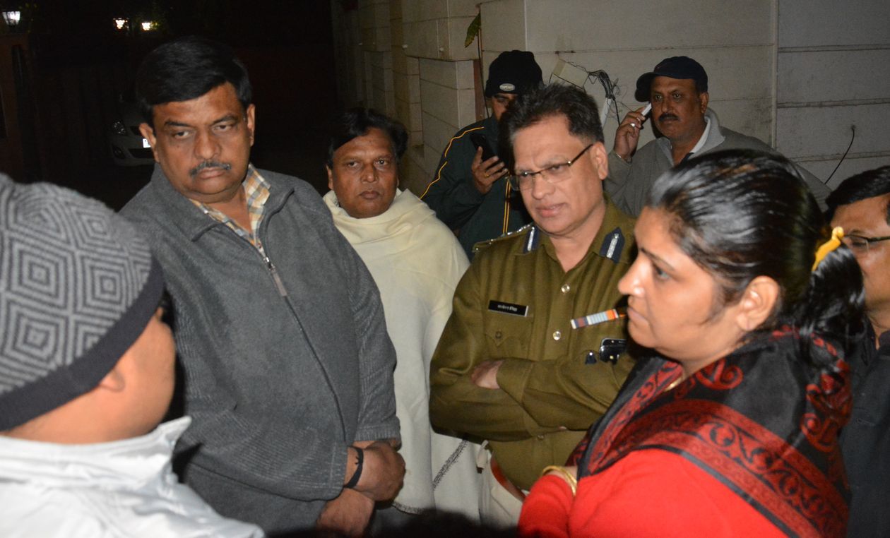 Manu Marg Loot : Police Arrest Seven Accused in Manu Marg Loot Case