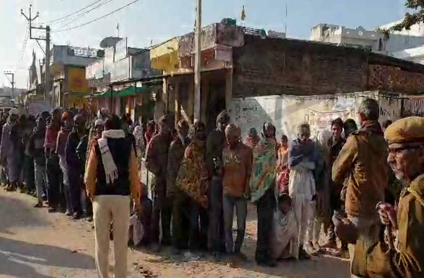 Queues started to compost in bhilwara