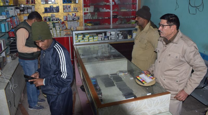 Theft In Mobile Shop Near NEB Police Station Alwar