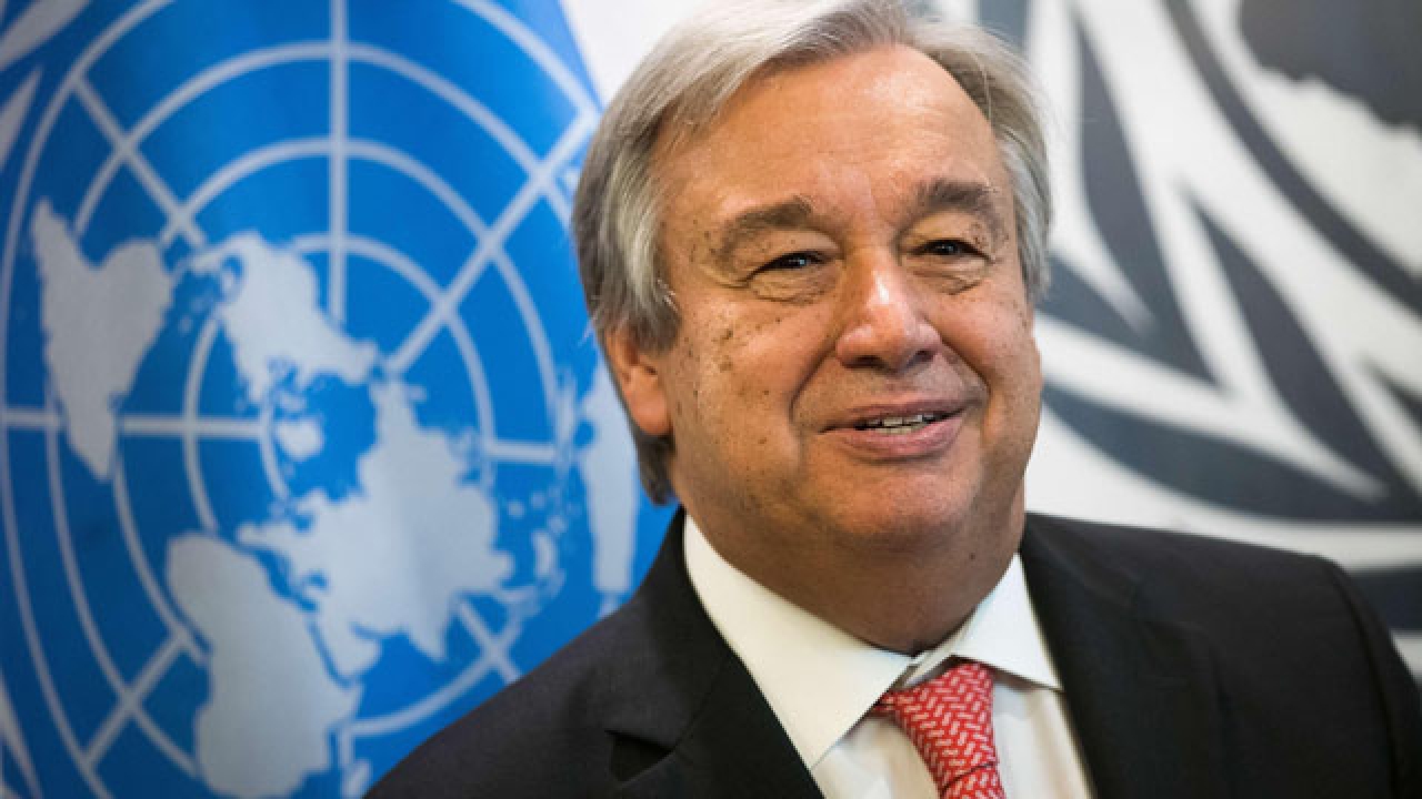 antonio guterres hopes new year will bring down global problems