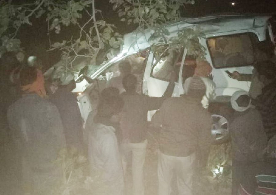 Big car accident in Singrauli, three death, police on spot