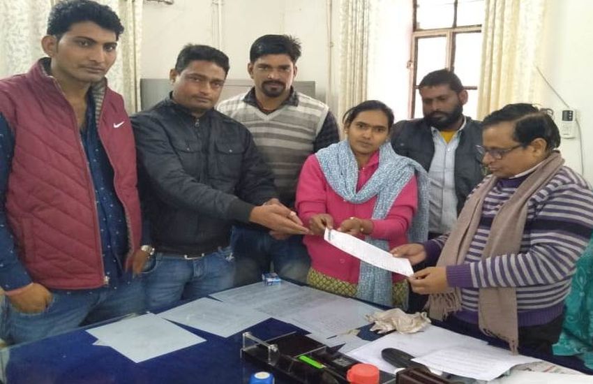 rajesh-pilot-demanded-to-set-up-statue