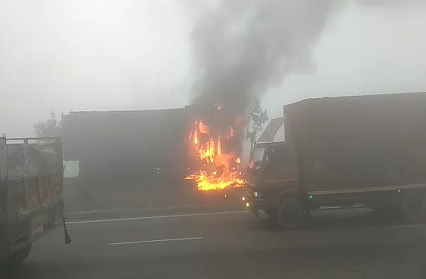 Vehicle Accident On NH 8 Near Neemrana Of Alwar
