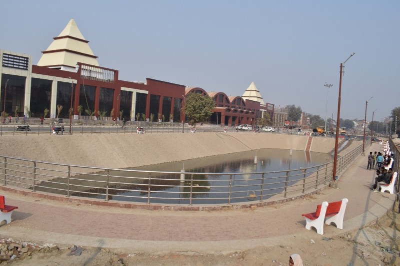 Varanasi Manduwadihah railway station