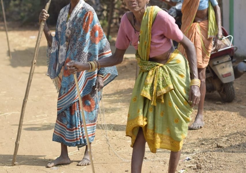 strange village of chhattisgarh where young people get old in 40 years