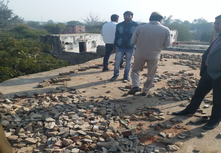 Firing And Stone Throwing In Alwar After Dispute In Two Groups