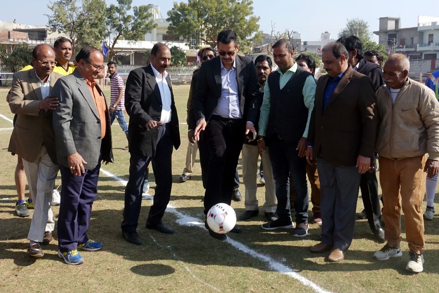 dausa football