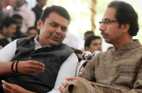 देवेंद्र फडणवीस और उद्धव ठाकरे (फाइल फोटो)