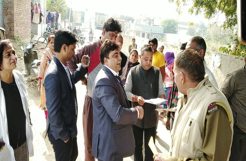Fake Doctor Looted Patients In Behror Alwar