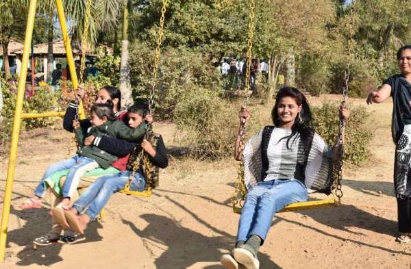 Beauty of Jagatan Park Katni