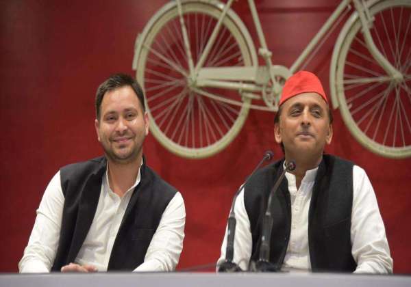 Akhilesh Yadav and tejashwi Yadav 