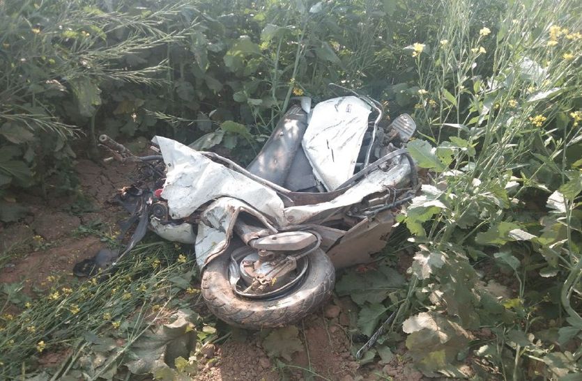 Two Dies In Scooty Car Accident On Kishangarh Highway