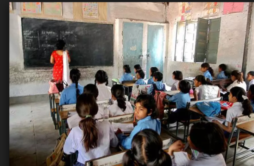 अब प्रदेश के शिक्षा विभाग के अधिकारियों को अपने-अपने क्षेत्र के पांच सरकारी स्कूल गोद लेंने होंगे। इस संबंध में विभाग ने निर्देश जारी कर दिए है।