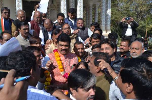 Ministar govind rajpoot se naraj yashodhara rajey Scandia