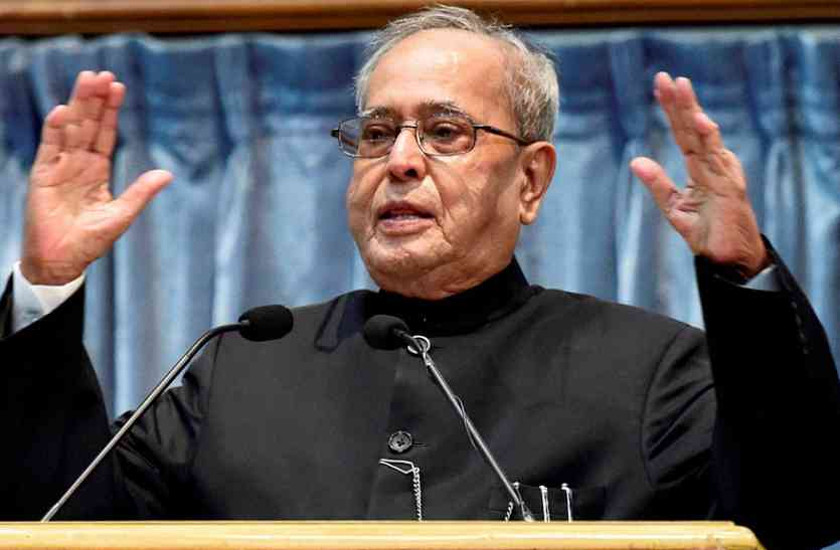 expresident pranab mukherjee in favour of election commission role