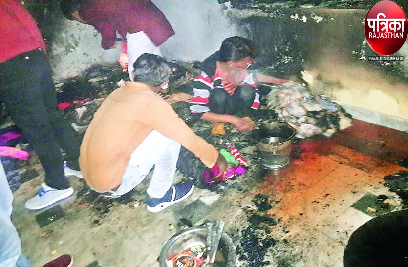 Fire in marriage ceremony in Pali