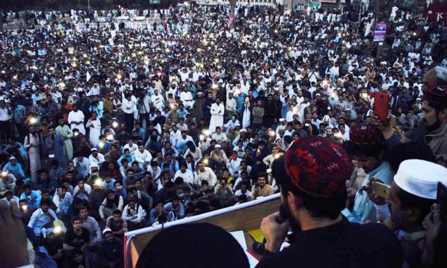 Sindh police detains hundreds of activists and leaders of PTM during a rally in karach