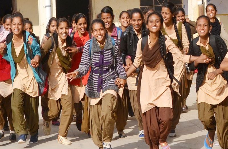 बेटियों को बचाने के लिए राजस्थान पत्रिका व विभिन्न संगठनों की ओर से चलाए जा रहे अभियान अब रंग लाने लगे हैं बालिका लिंगानुपात में हुए सुधार में पहले नंबर पर बांसवाड़ा 1003