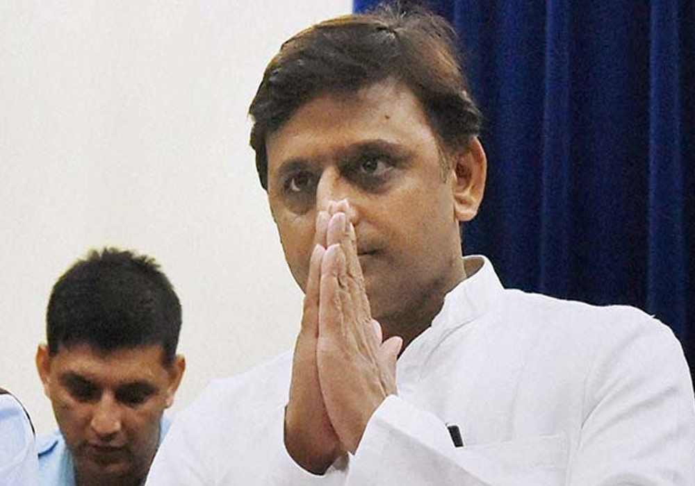 निर्मम हत्या के इस मामले की जानकारी होने पर अखिलेश यादव ने भेजी टीम, पीड़ित परिवार के लिए किया यह ऐलान