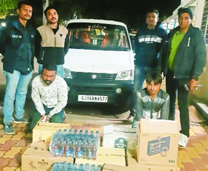 Two accused arrested with foreign liquor