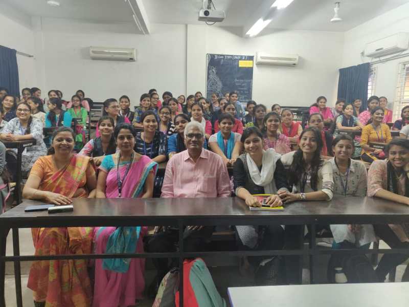 Hindi,literature,Basant,forerunner,