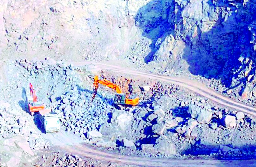 Unaware of 50 feet from illegal mining in Luni river
