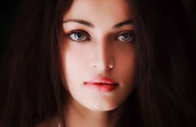 Salman Khan's Lucky Co-Star Sneha Ullal