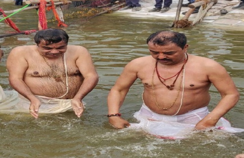 Nitin Gadkari and keshav maurya