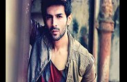 Kartik Aryan 