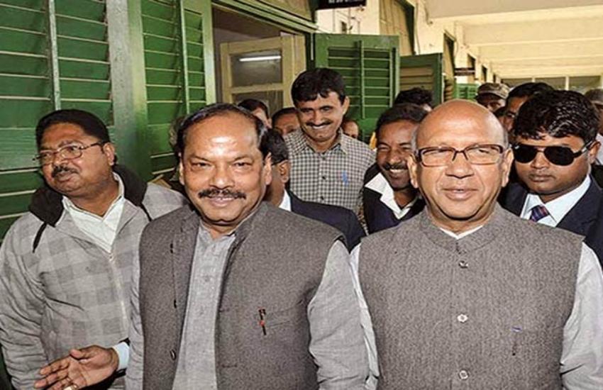 झारखंड भाजपा में पार्टी के अंदर छिड़ा संग्राम, इस दिग्गज मंत्री ने की इस्तीफे की पेशकश