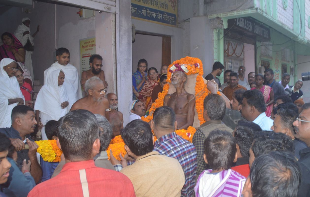 Digambar Jain Muni Anant Sagar Died in Rewa Madhya pradesh