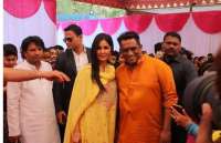 Anurag Basu Saraswati Puja katrina kaif abhishek bachchan attend puja
