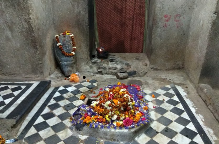 जानिए रायपुर के प्राचीन प्रख्यात शीतला माता मंदिर से जुड़ी अनसुनी बातें