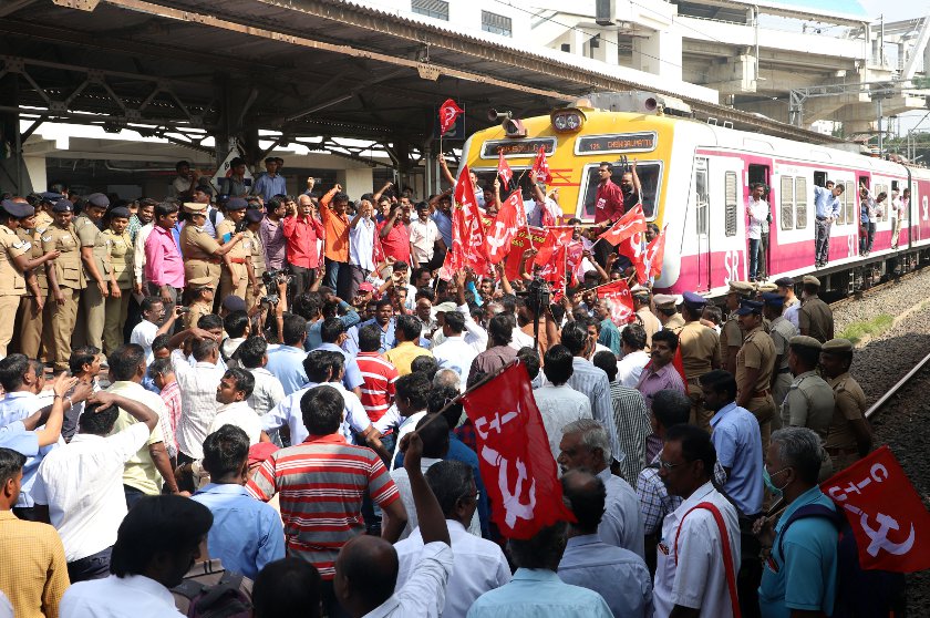 Employees protest by rail