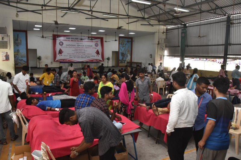 Donation of 2019 unit of DG Vaishnav college