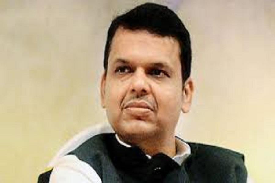 CM Fadnavis arrived at Matoshree