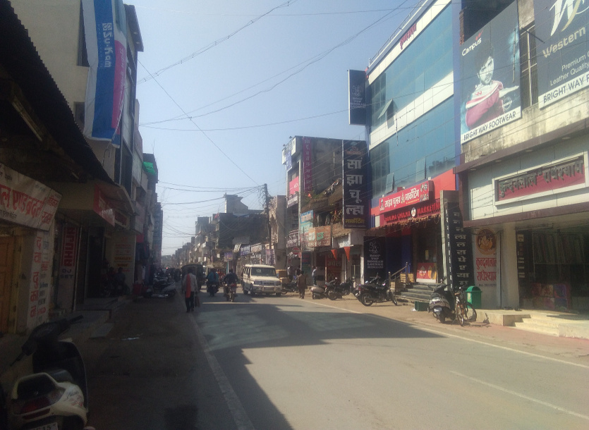 Open shops in Ambikapur