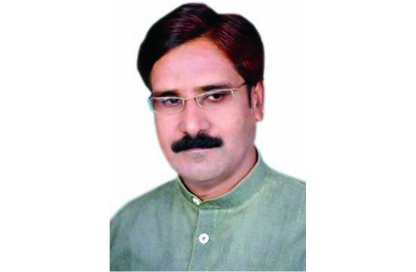 मंत्री हर्ष यादव ने याद दिलाई 15 साल पहले की यह बात, आप भी सुनें…