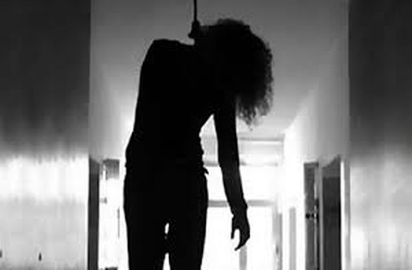 After husband death woman hanged