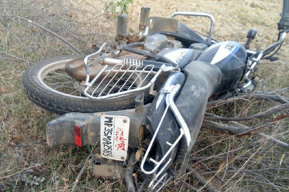 bike accident in panna district