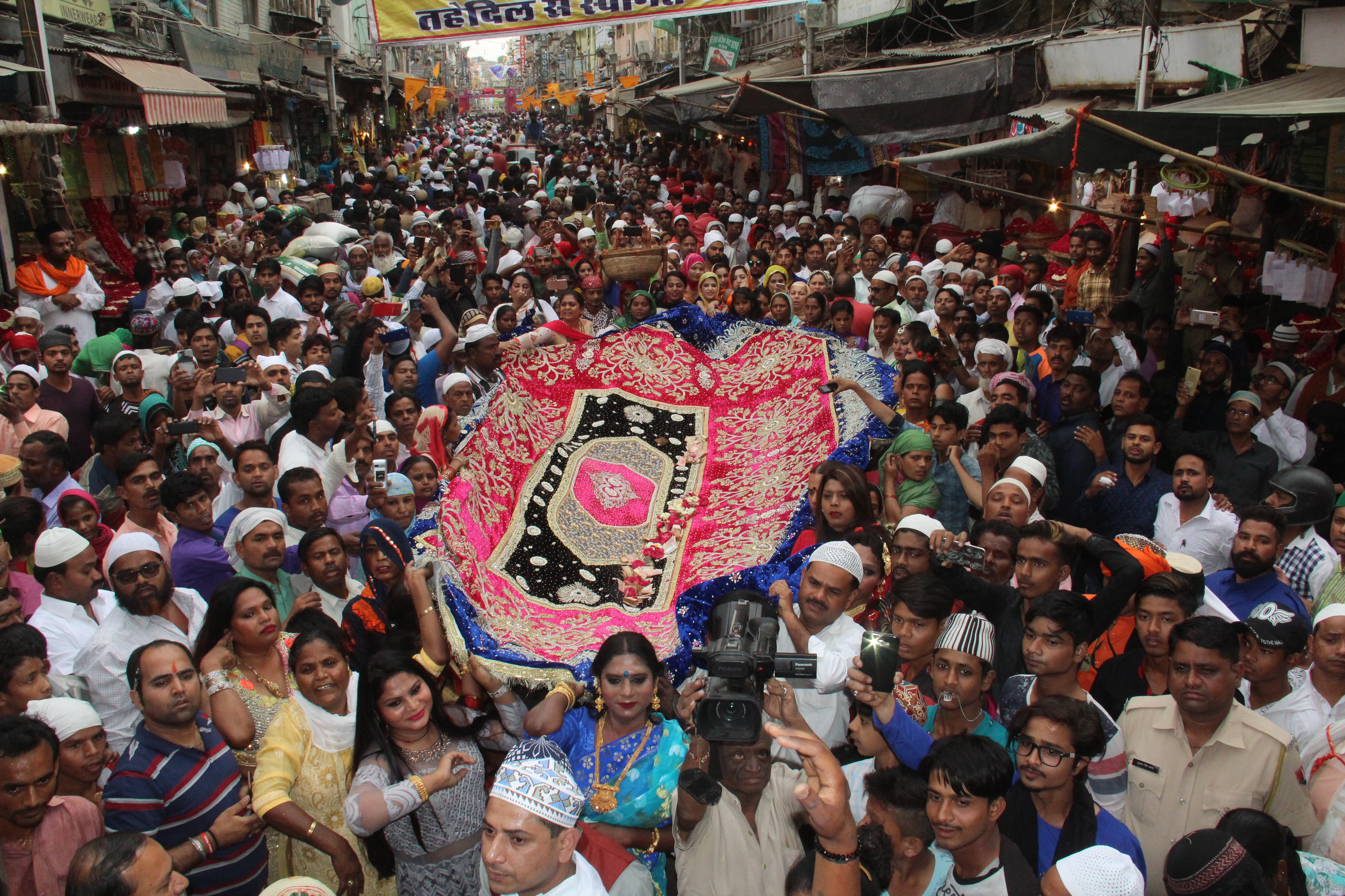 procession in urs 2019