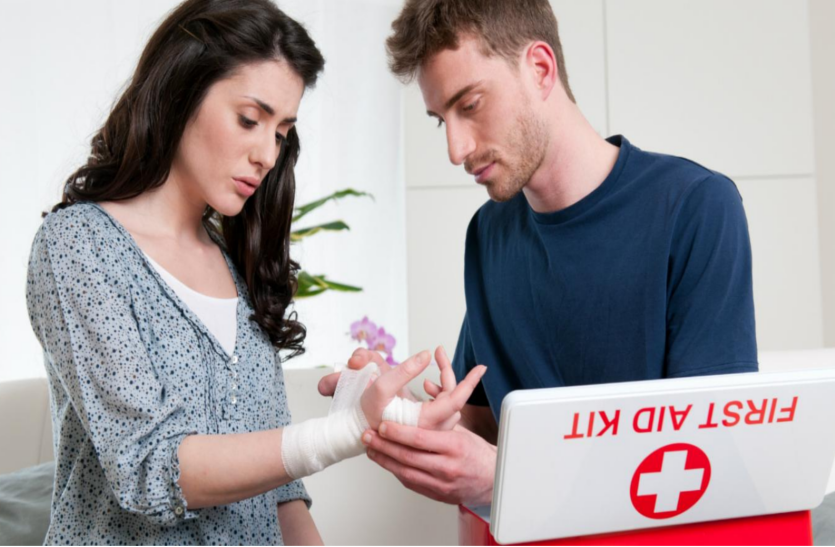 always-ready-to-keep-the-first-aid-box